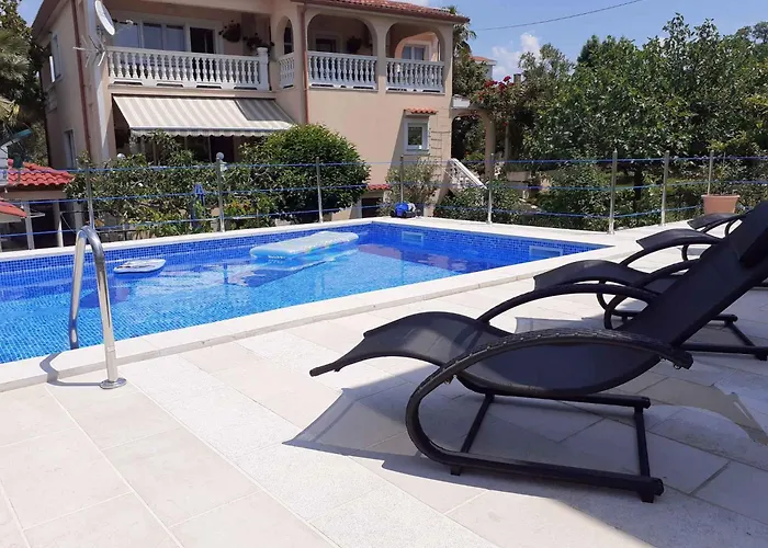 In - Insel Krk 42222 شقة